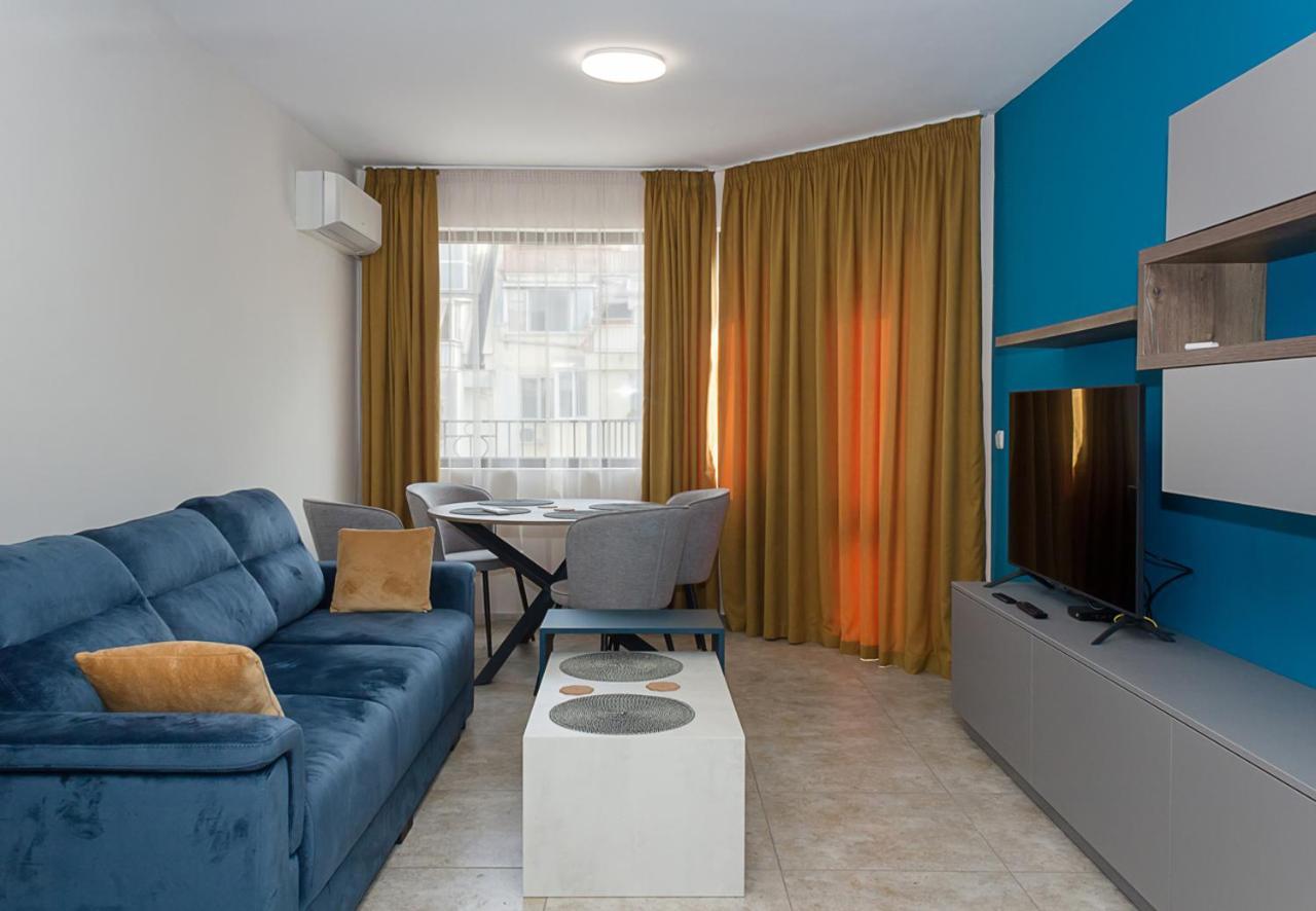 Blue Wave Varna- 2Bd Flat With Parking By Flat Mаnager Bagian luar foto